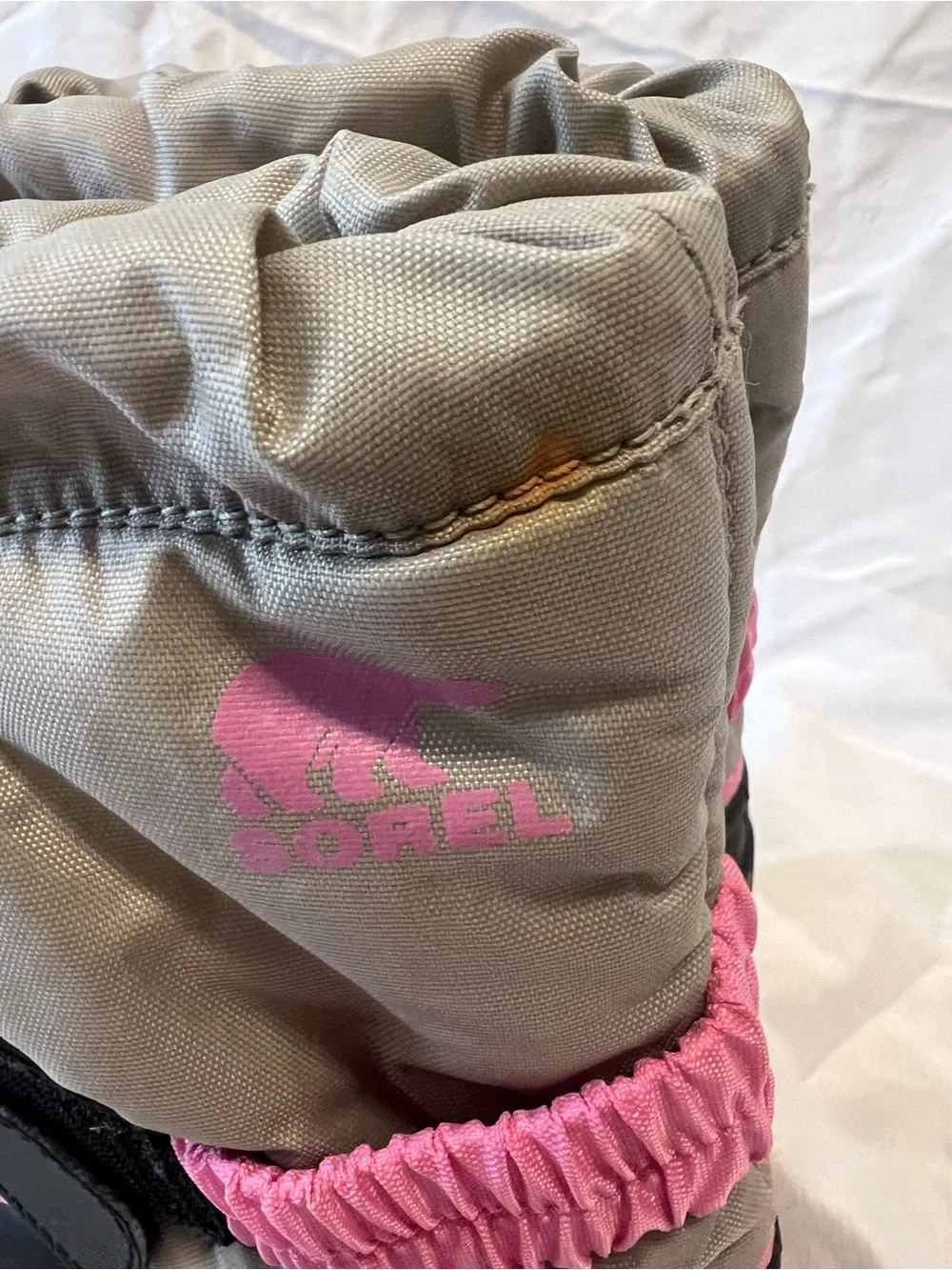 Sorel Flurry Children's Girls Winter Snow Boots Pink Gray & Black Size 11